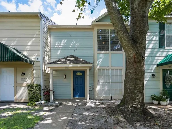 13811 Fletchers Mill Dr, Tampa, FL 33613
