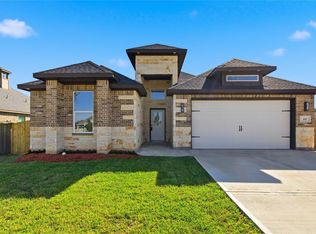 214 Manor Ave, Arcola, TX 77583