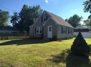 236 Laurelton St, Springfield, MA 01109