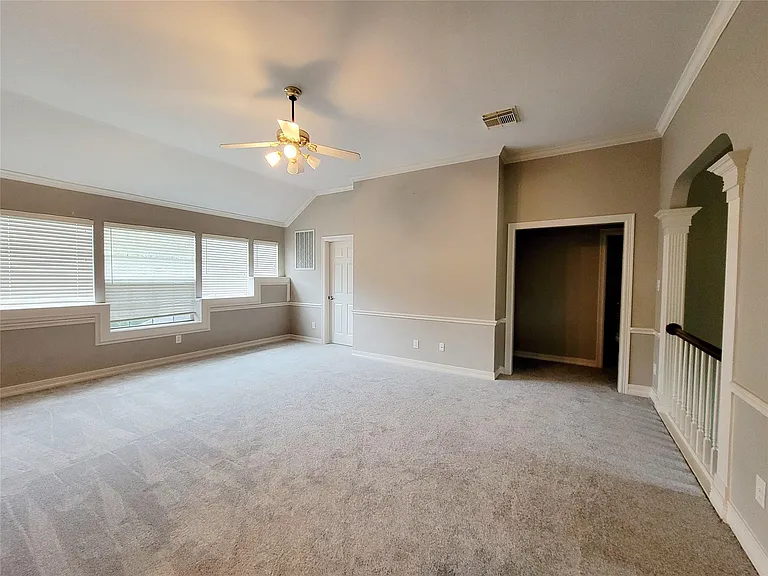 4831 Whitby Cir — Photo 7