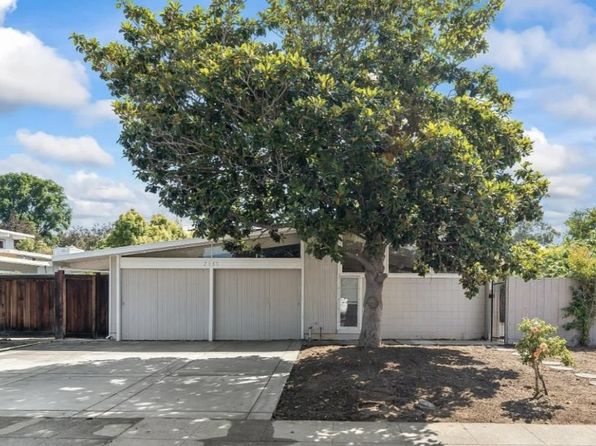 2085 Sandalwood Ct