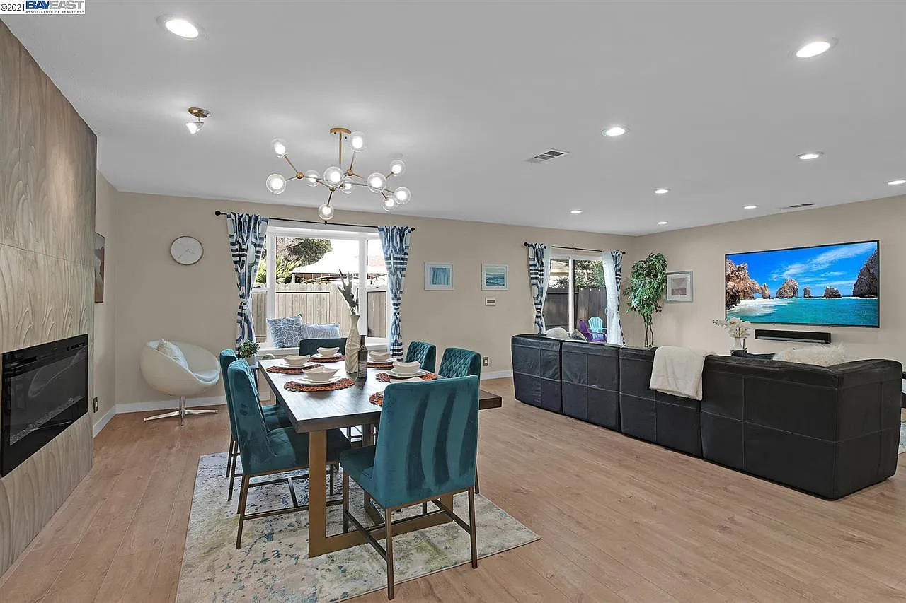 3 bed, 1524 sqft, $4,900 — Photo 3