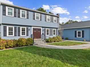 14 Hedwig Ct, West Hartford, CT 06107