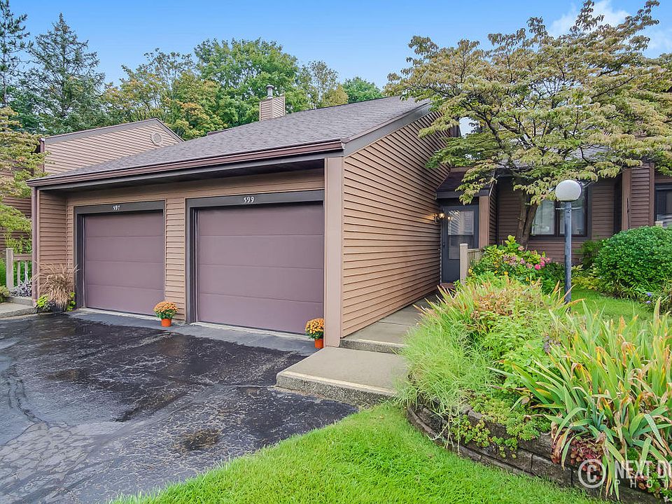 1st image of 599 Maple Creek Dr #29