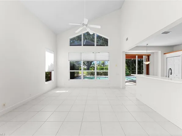 20171 Eagle Glen WAY, ESTERO, FL 33928