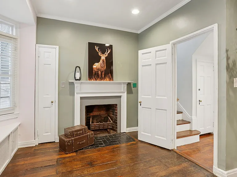 323 S Camac St — Photo 12