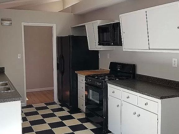 5th image of 5350 Saxon St