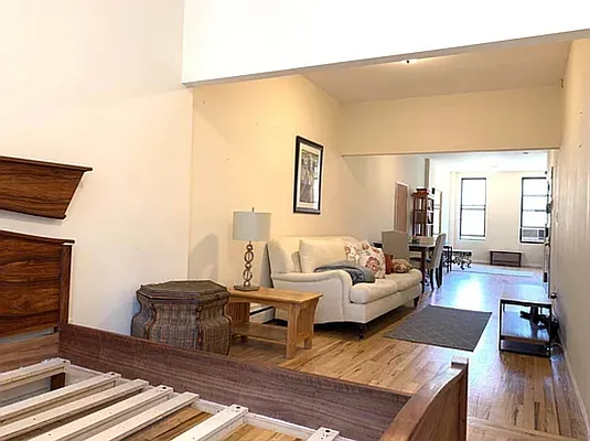 Rented by Oxford Property Group | media 31