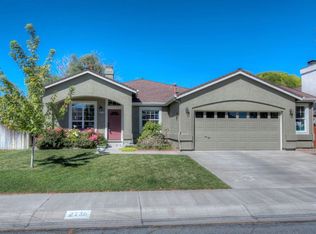 2736 Pebbleridge Dr, Carson City, NV