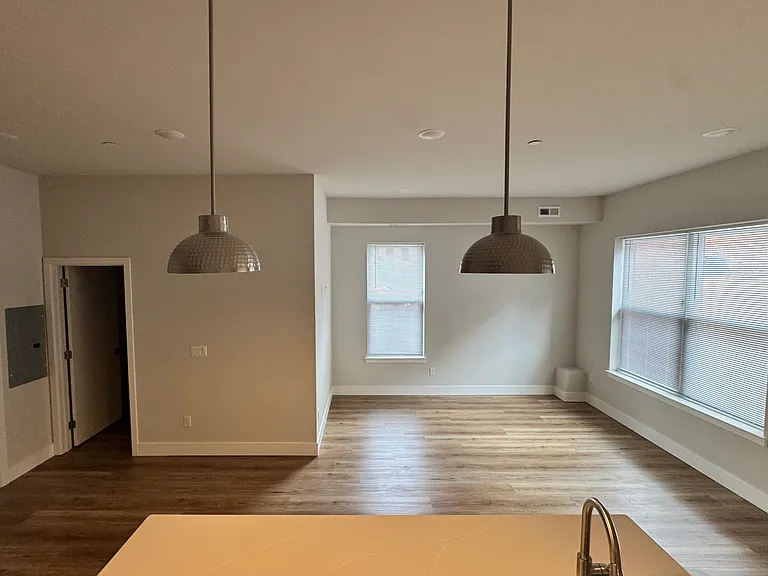 5222-24 Chester Ave #2 — Photo 21