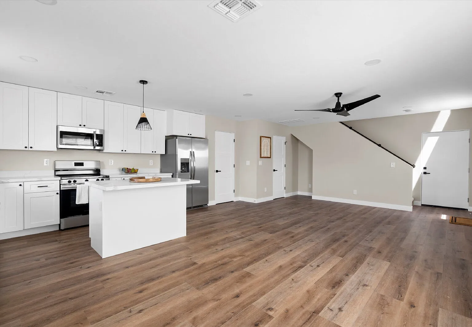 New Build 2025 Modern Duplex | 3 Bed, 2.5 Bath + Private Balcony & 2-Car Garage — Photo 3