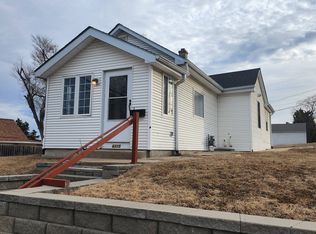 6315 S 31st St, Omaha, NE 68107