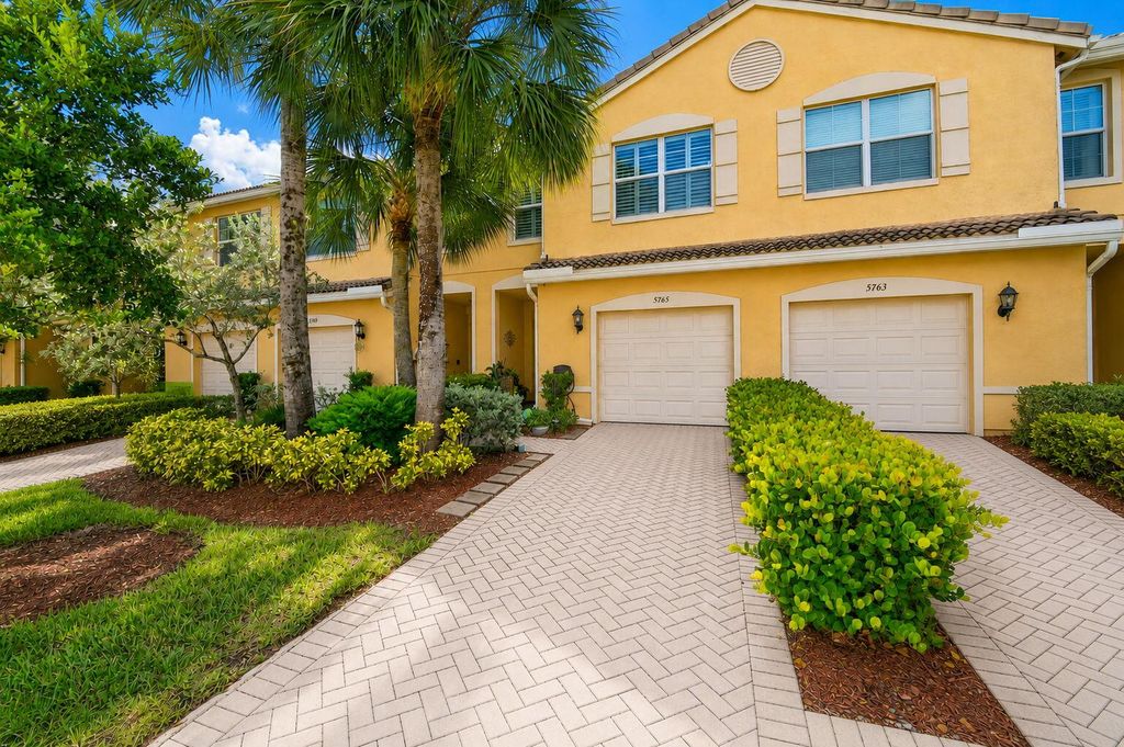 5765 Monterra Club Drive, Lake Worth, FL - View 3
