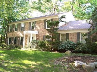 4 Rich Ct, Lawrence Township, NJ 08648