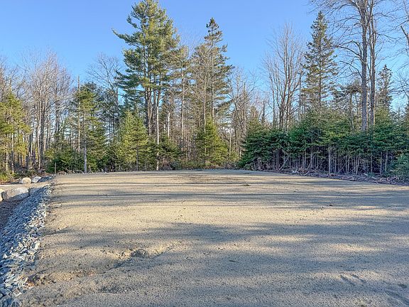 3rd image of 36 Sunset Hill Road
