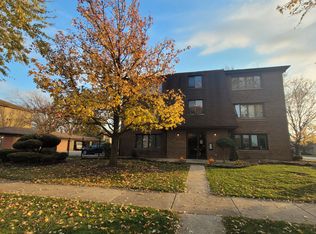 7535 Tiffany Dr APT 1A, Orland Park, IL