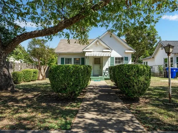 705 N 32nd St, Waco, TX 76707