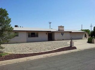 5 Sunshine St, Roswell, NM 88203