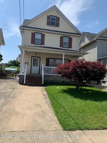 2nd image of 340 Chelsea Ave
