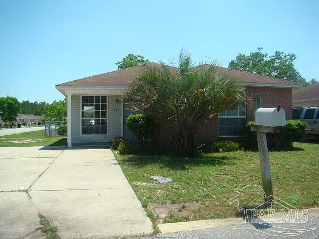 1st image of 400 Oak Knoll Ln
