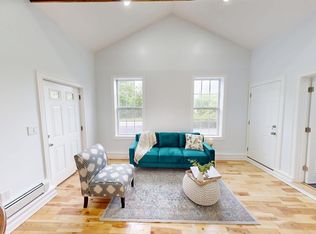 382 W Main St #B, Groton, MA 01450