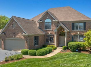 789 Pioneer Ct, West Chicago, IL