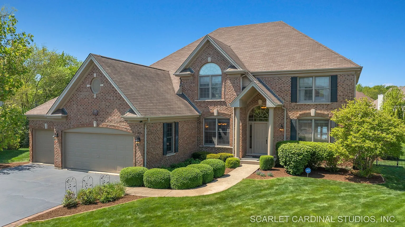 789 Pioneer Ct photo 1