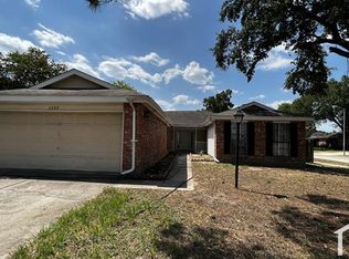 4202 Southchase Ln, Houston, TX 77014
