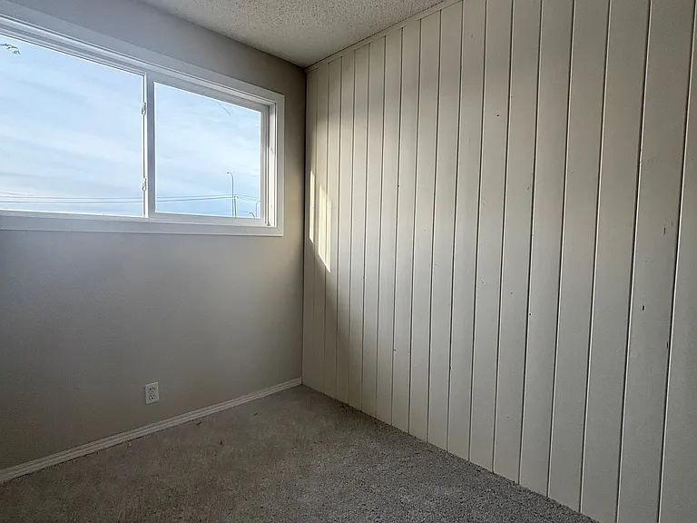 23 Whitehaven Rd NE #23 — Photo 14