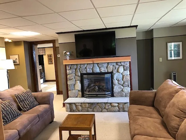 306 Rollins Rd — Photo 19