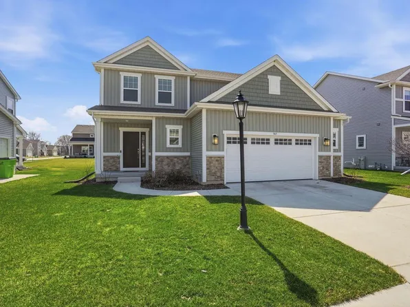 547 Wild Oak ROAD, Hartland, WI 53029