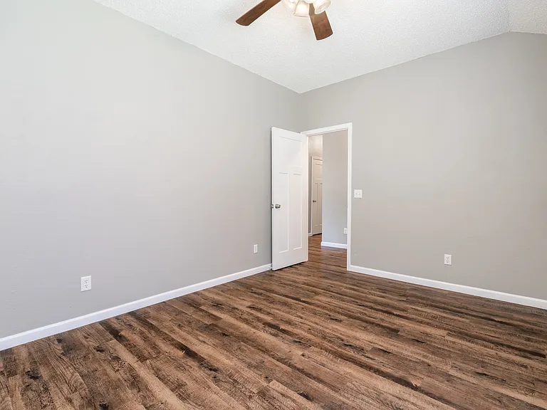 1323 N Dryden Ct #1 — Photo 8