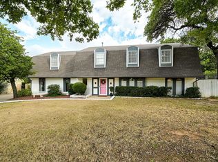 709 Timber Ridge Rd, Edmond, OK 73034