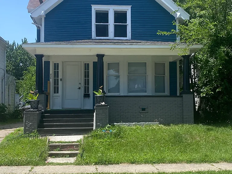 430 Langdon St — Photo 1