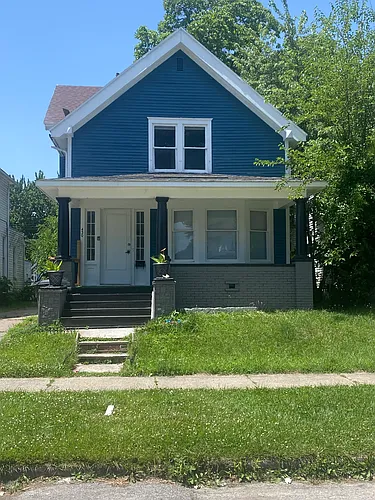 430 Langdon St Photo 1
