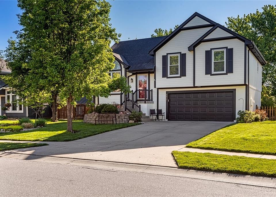 1st image of 5811 Meadowsweet Ln