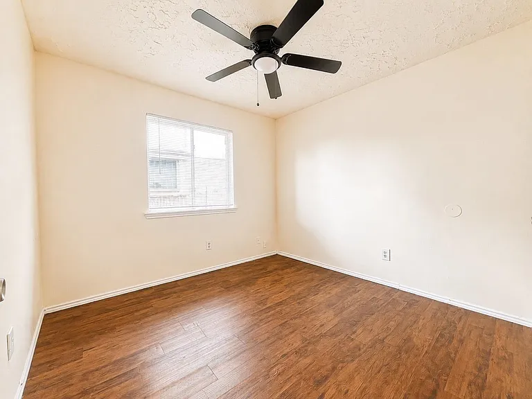 16703 Gold Bridge Ct — Photo 5