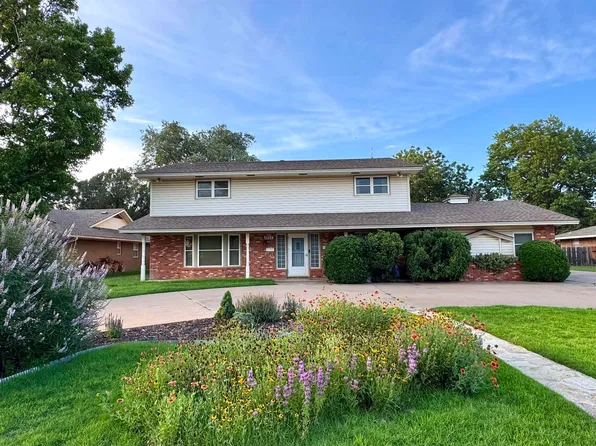 3222 W Oklahoma Ave, Enid, OK 73703