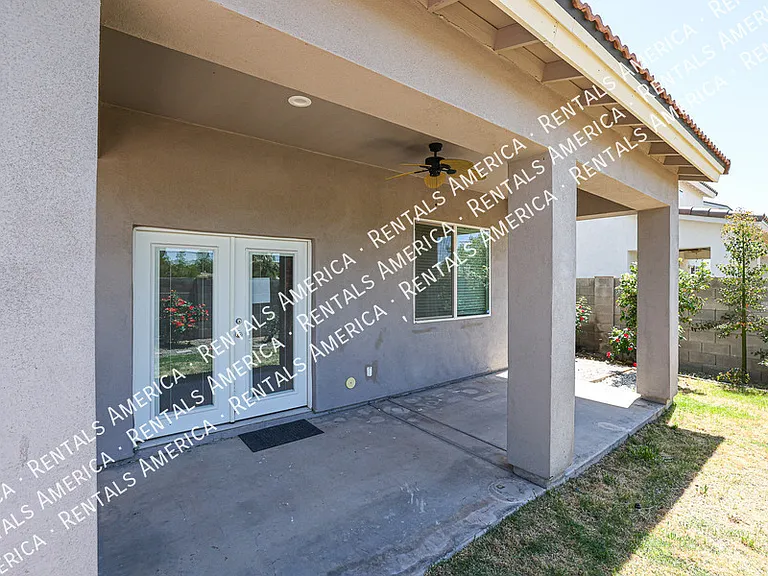 11862 N 79th Dr — Photo 28