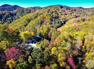 653 Fork Run Ridge Rd, Bakersville, NC 28705