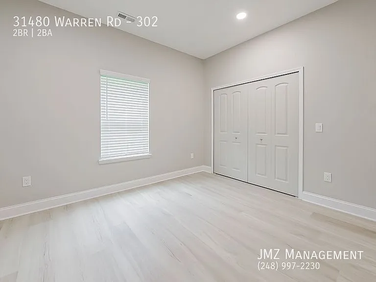 31480 Warren Rd #302 — Photo 19