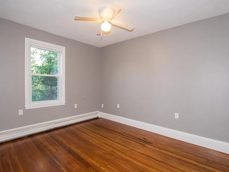 75 Hammond St #1 — Photo 10
