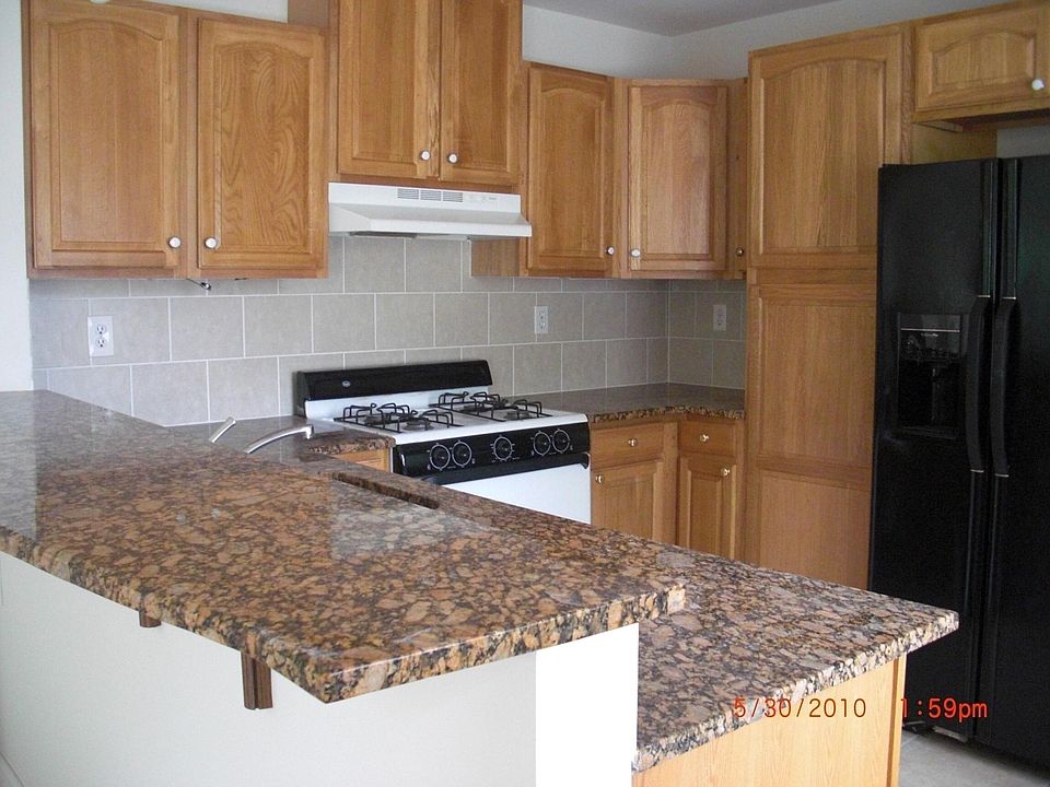 2nd image of 107 Front St #1