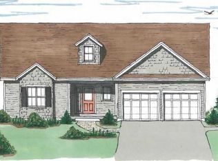 15 Lexington Dr #20, Kennebunk, ME 04043