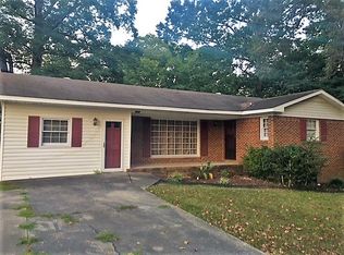 804 Cedar St NW, Hartselle, AL 35640