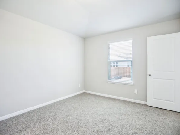 258 Texas Agate Dr, Kyle, TX 78640