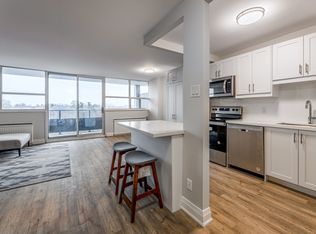 38 Dixington Cres, Toronto, ON M9P 2K7