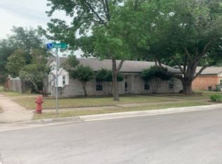 5520 Finian Ln, North Richland Hills, TX 76180
