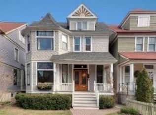 5555 S Kenwood Ave, Chicago, IL 60637