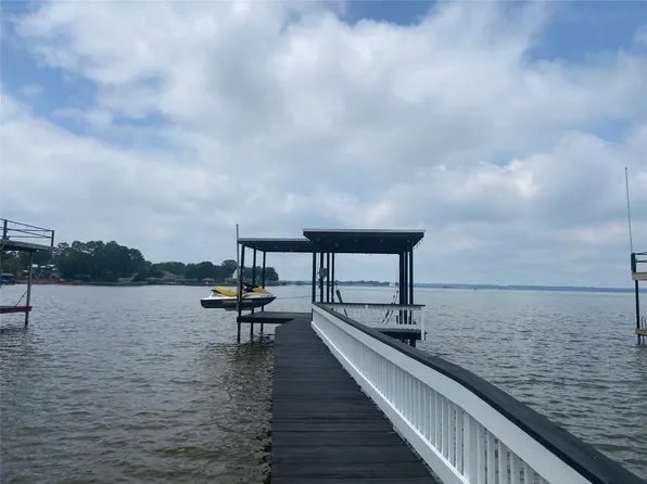 122 Harbor Dr, Gun Barrel City, TX 75156